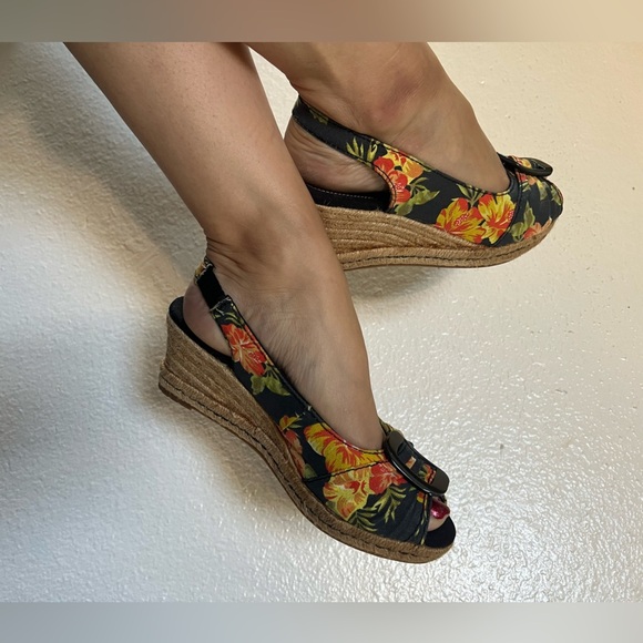 Naturalizer Bina Tropical Floral Hibiscus Peep Toe Espadrille Platform Wedge 7.5 - Picture 10 of 10
